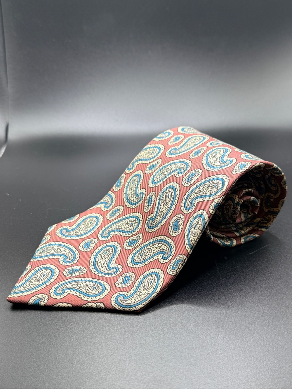 Chaps Ralph Lauren 100% Silk Paisley Tie Pink Blue Vintage Prep